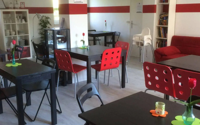 Flensbed Hotel & Hostel