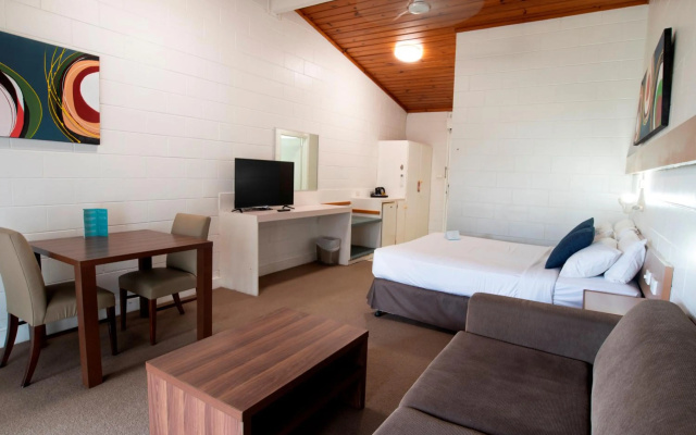 Nightelier Mission Beach – Guest Rooms – Wongaling Beach