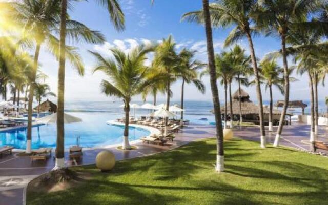 Condo at Krystal Grand Resort