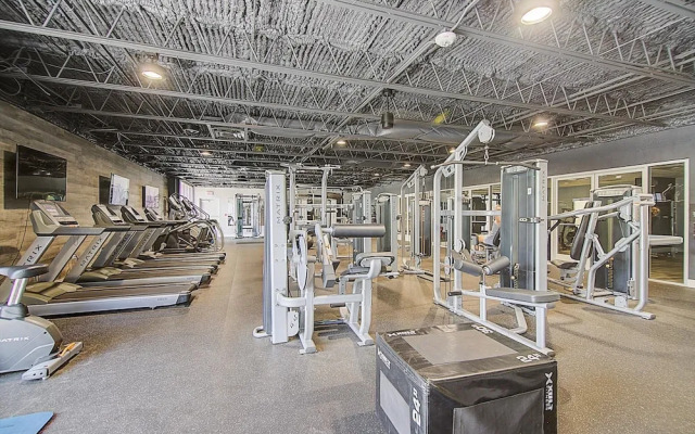 FRONTDESK The Wayland Apts Downtown St Pete