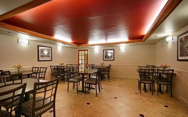 Best Western Plus Knoxville Cedar Bluff