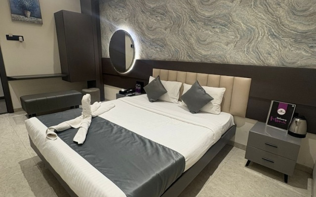 Hotel Govind Regency