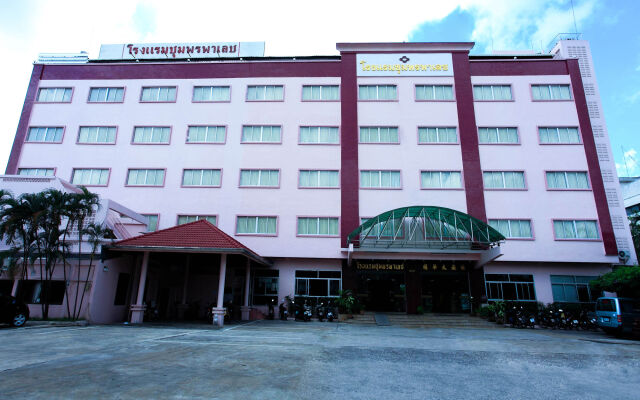 Chumphon Palace Hotel