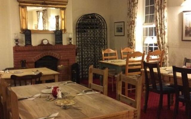 Red Lion Inn Partney