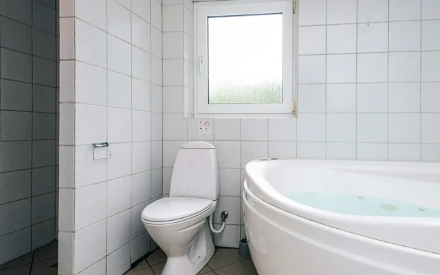 8 Person Holiday Home in Tarm