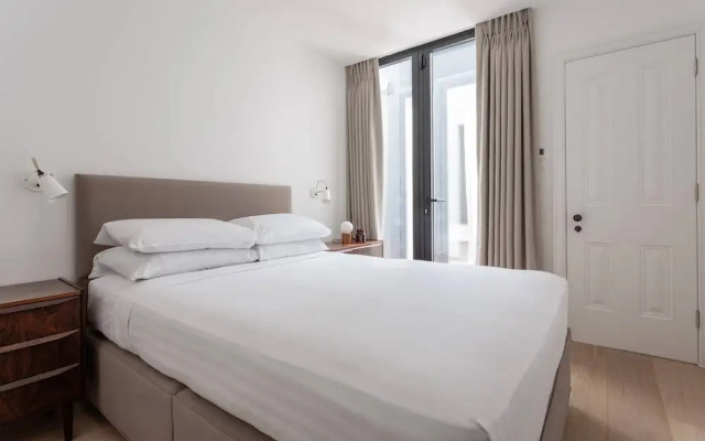 Kildare Gardens by Onefinestay