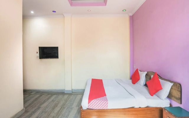 OYO 22577 Hotel City View