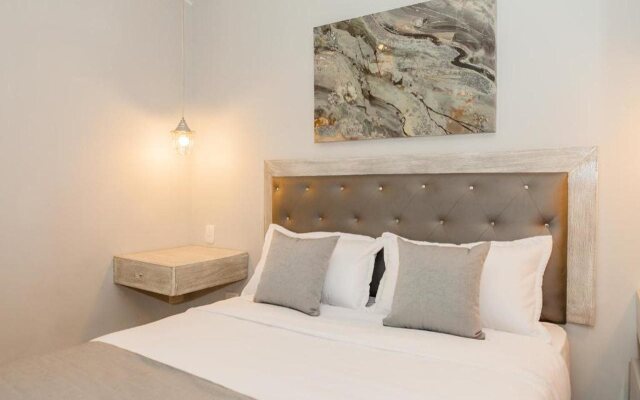 Hotel Boutique Adaz