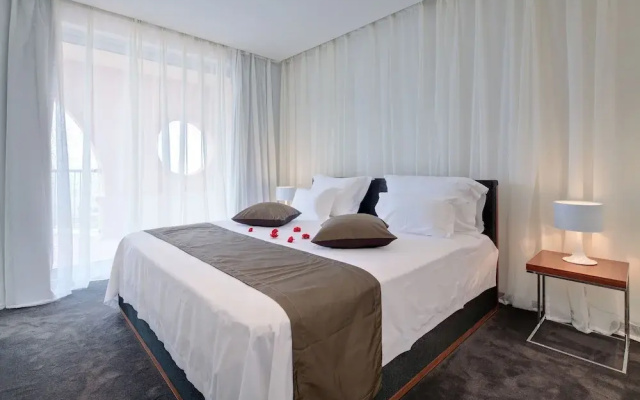 Lighthouse Golf Resort Private Properties
