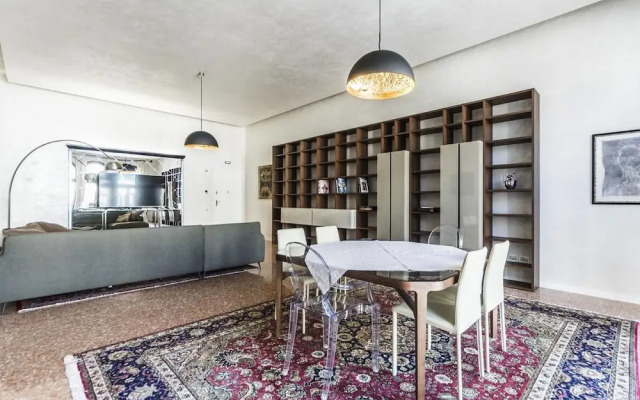 Carmini  Palace Canal View