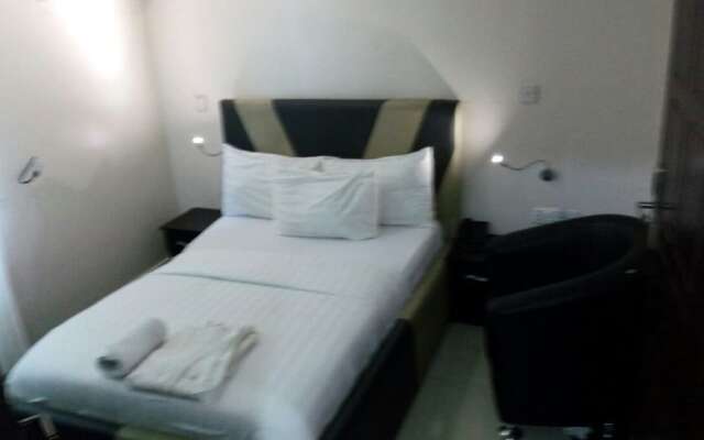 Primal Hotel Apapa