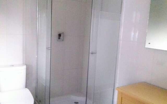 De Riau Cottage by HouseinBandung