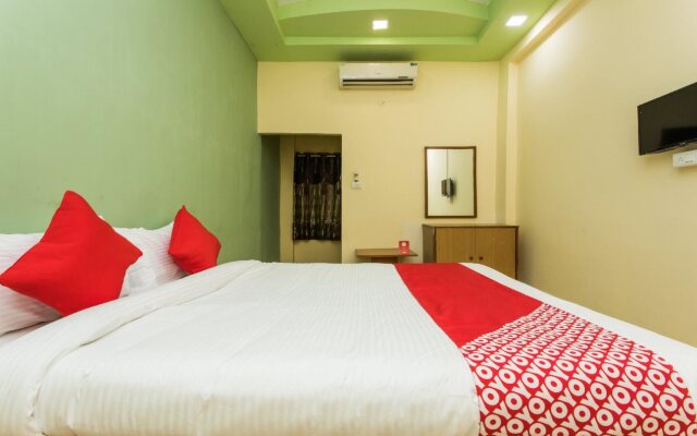 OYO 13496 Hotel Royal park