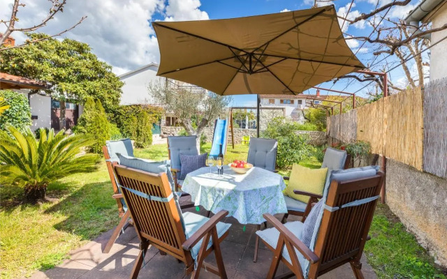 Lovely house with garden near city centre
