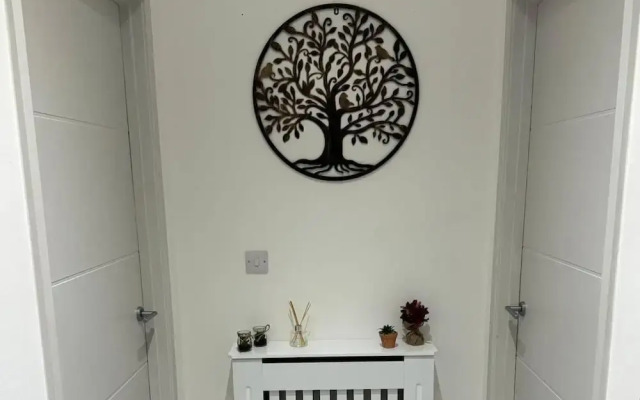 1 Bed-sleeps 4-town Centre-10 min to Ascot- Pets