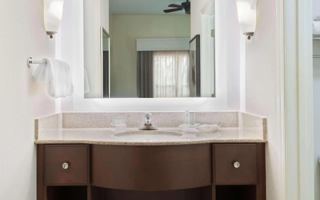 Homewood Suites by Hilton Raleigh - Crabtree Valley