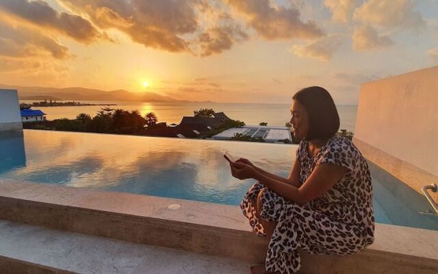 Skye Beach Hotel (SHA Extra Plus)