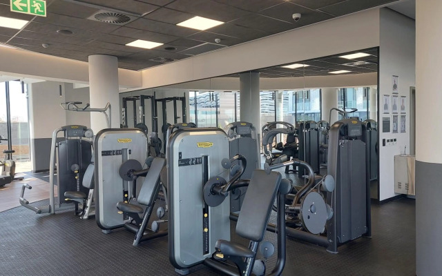 Modern 1 Bedroom Executive Apartment in Waterfall