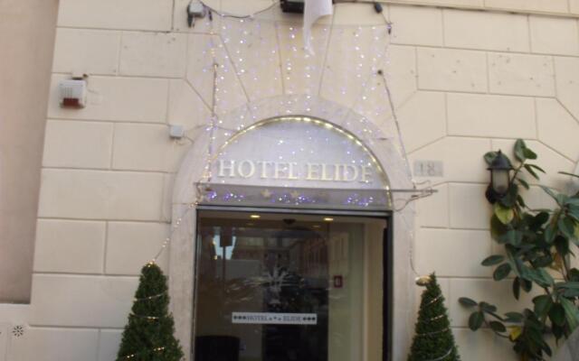 Hotel Elide