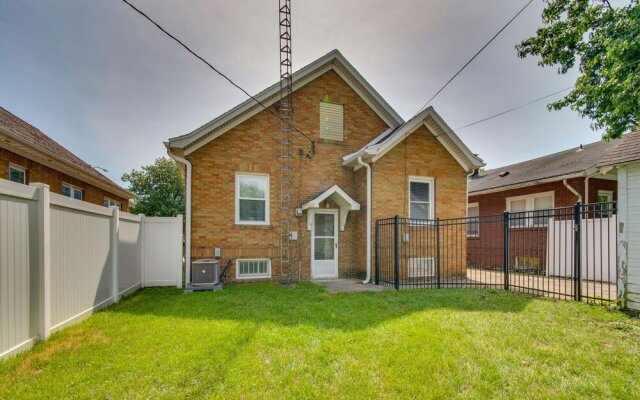 Charming Springfield Home: 2 Mi to Downtown