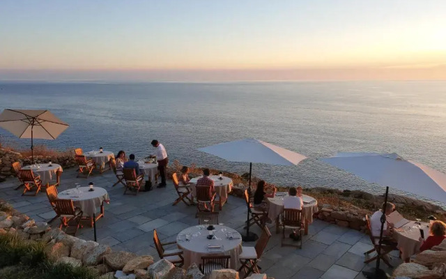 Faro di Punta Fenaio