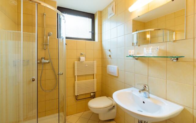 Guesthouse Kolinska - Adults only