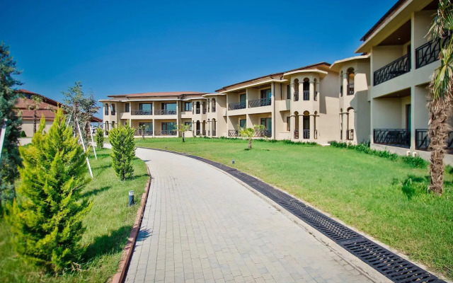 Pratap's Signature Hotel-Resort&Spa