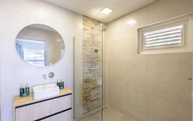 Caribbean Delight Villa With Stunning Pool View