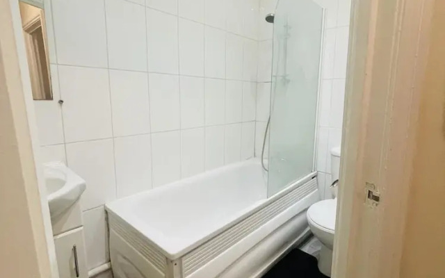 Captivating 2-bed Apartment in London Paddington