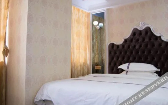 Mai Guo Light House Hotel