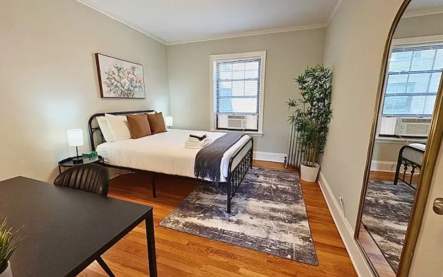 Furnished 1BR - Woodlawn 2W