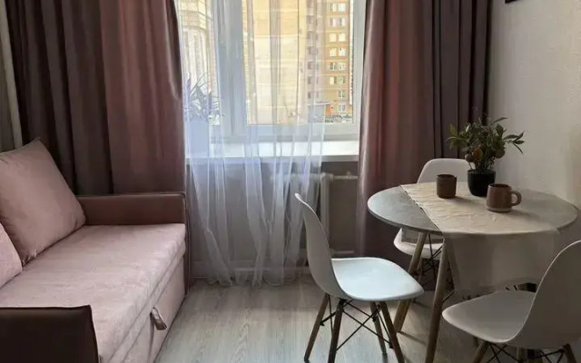 Апартаменты на улице Лебедева 32