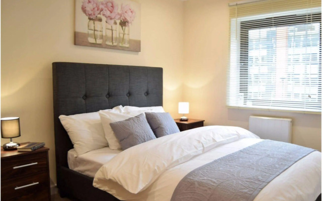 Morland House Apartments