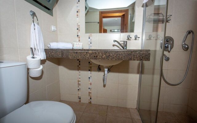 Farod Country Inn