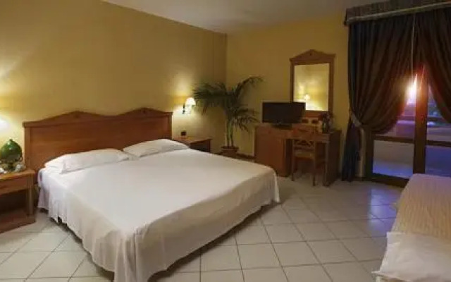 Tuo Hotel