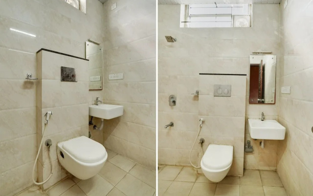 Cosy Stays at HBR Layout