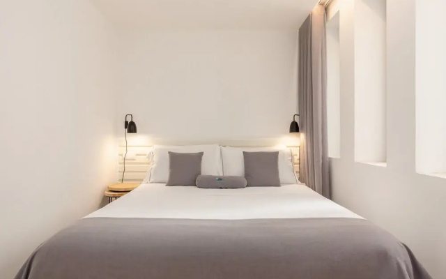 Elegant Apartment in Heart of Porto