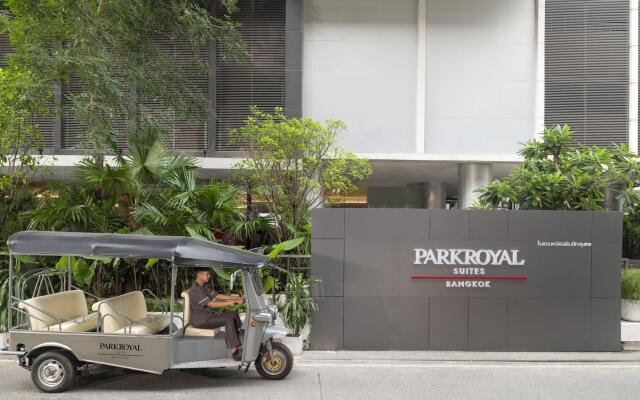 Отель PARKROYAL Suites Bangkok