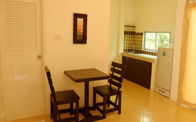 Aana Residence Resort