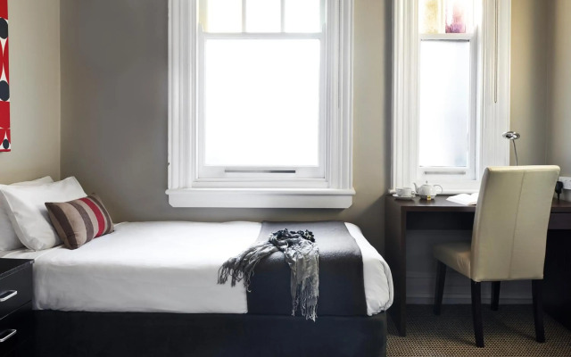 Vulcan Hotel Sydney