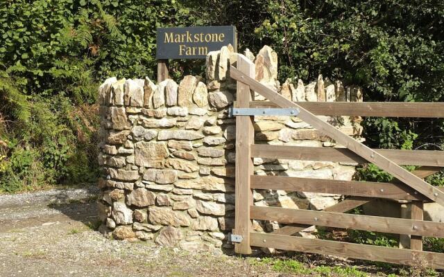 Markstone Farm - Adults Only