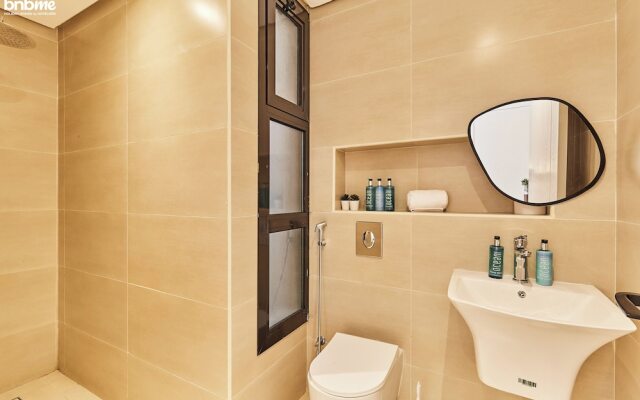 bnbmehomes-3BR nr Wonder Garden-B12