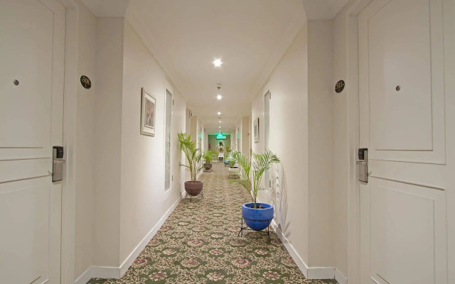 F Hotel Jakarta