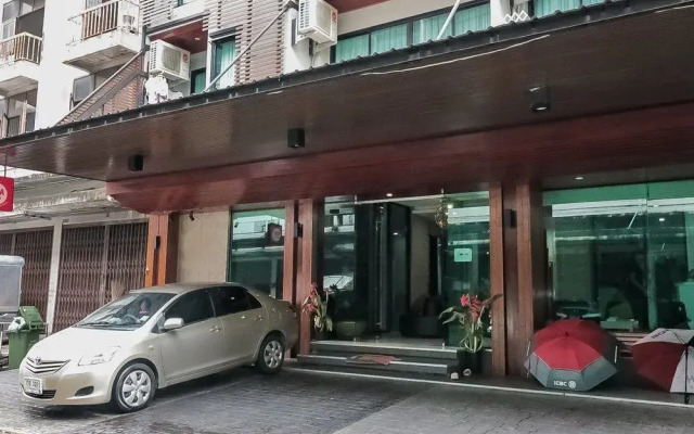 NIDA Rooms Pathumwan 29 Center Complex