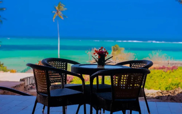 Royal Mandarin Hotel & Resort