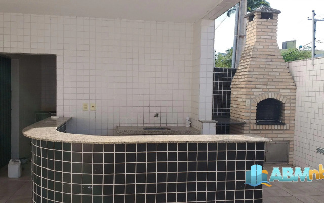 Apto no Universitário Ed. Mr. Teneriff 310