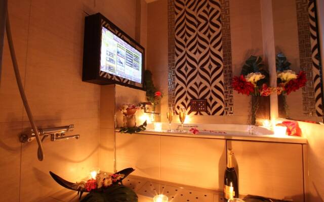 LUSSO CROCE ASIAN RESORT - Adult Only