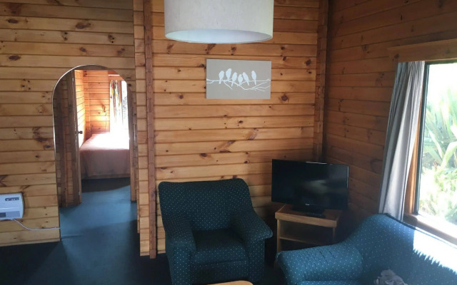 Alpine Lodge