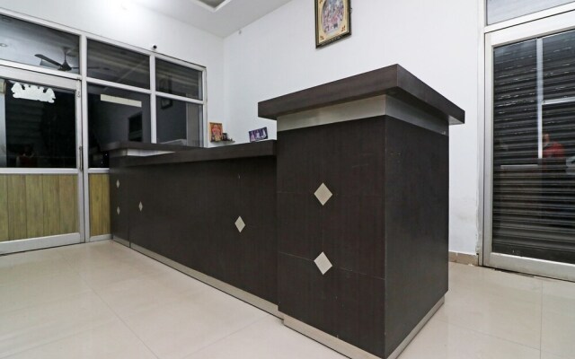 Hotel Ojus Tower by OYO Rooms