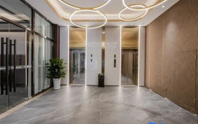 Homeinn Plus Hotel (Chengdu Sichuan University West China Hospital Tianfu Square Branch)